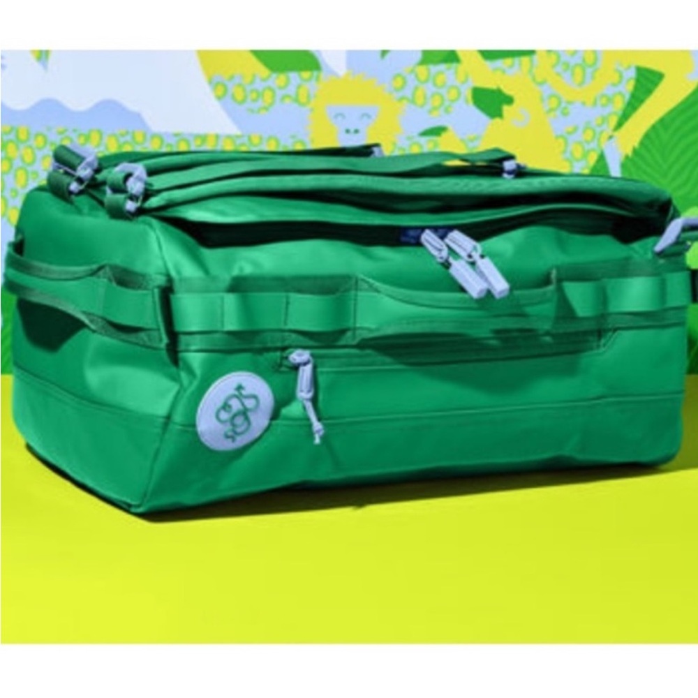 Baboon To The Moon X Drunk Elephant Trunk Limited Edition. Mini 32L Go-Bag